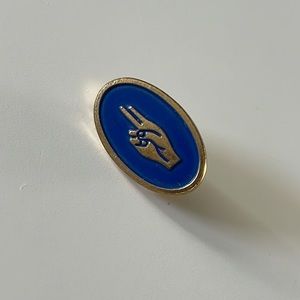 Vintage 1960’s 1970’s Girl Scouts pin